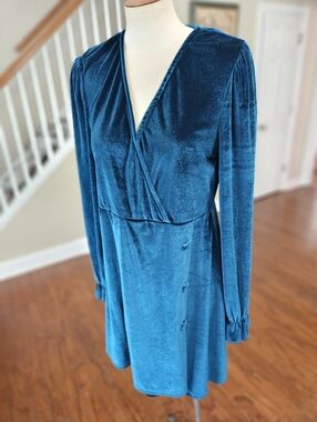 Velvet Wrap-Front Long-Sleeve Dress in Teal